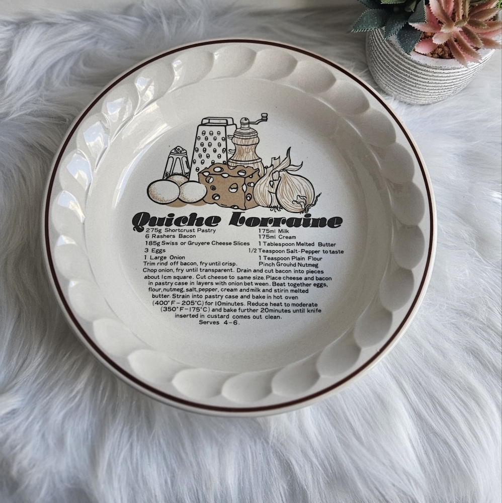 Vintage Quiche Lorraine Recipe Pie Dish – Brown Rim – Retro Kitchenware